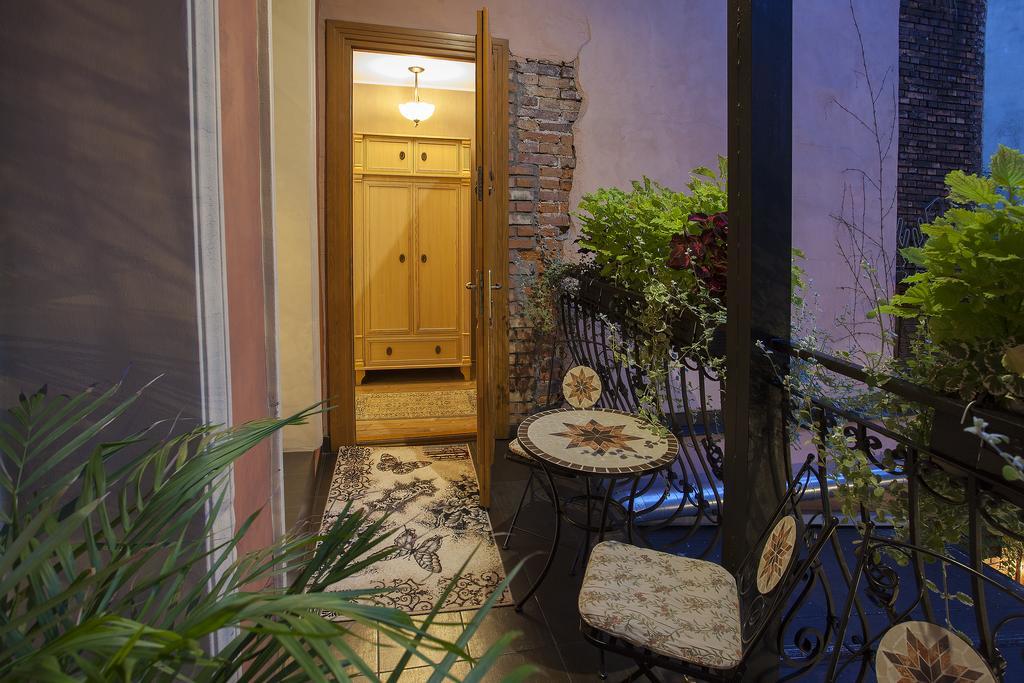 Aparthotel Oberza Cracóvia Exterior foto